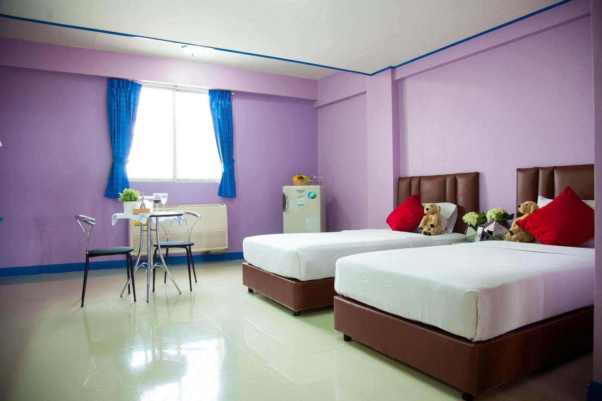 Hotel Happyland Mansion Bangkok Exterior foto